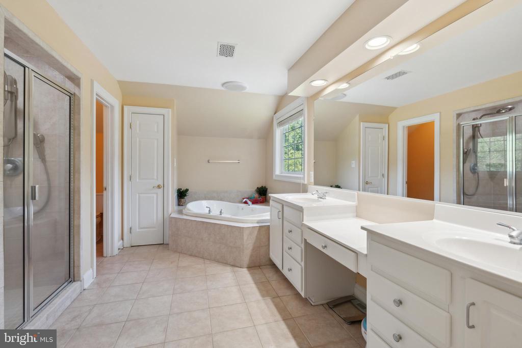 332 Delight Meadows Rd