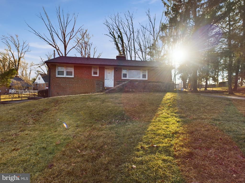 7019 Rockridge Rd