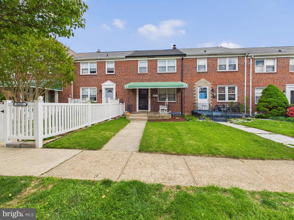 8663 Black Oak