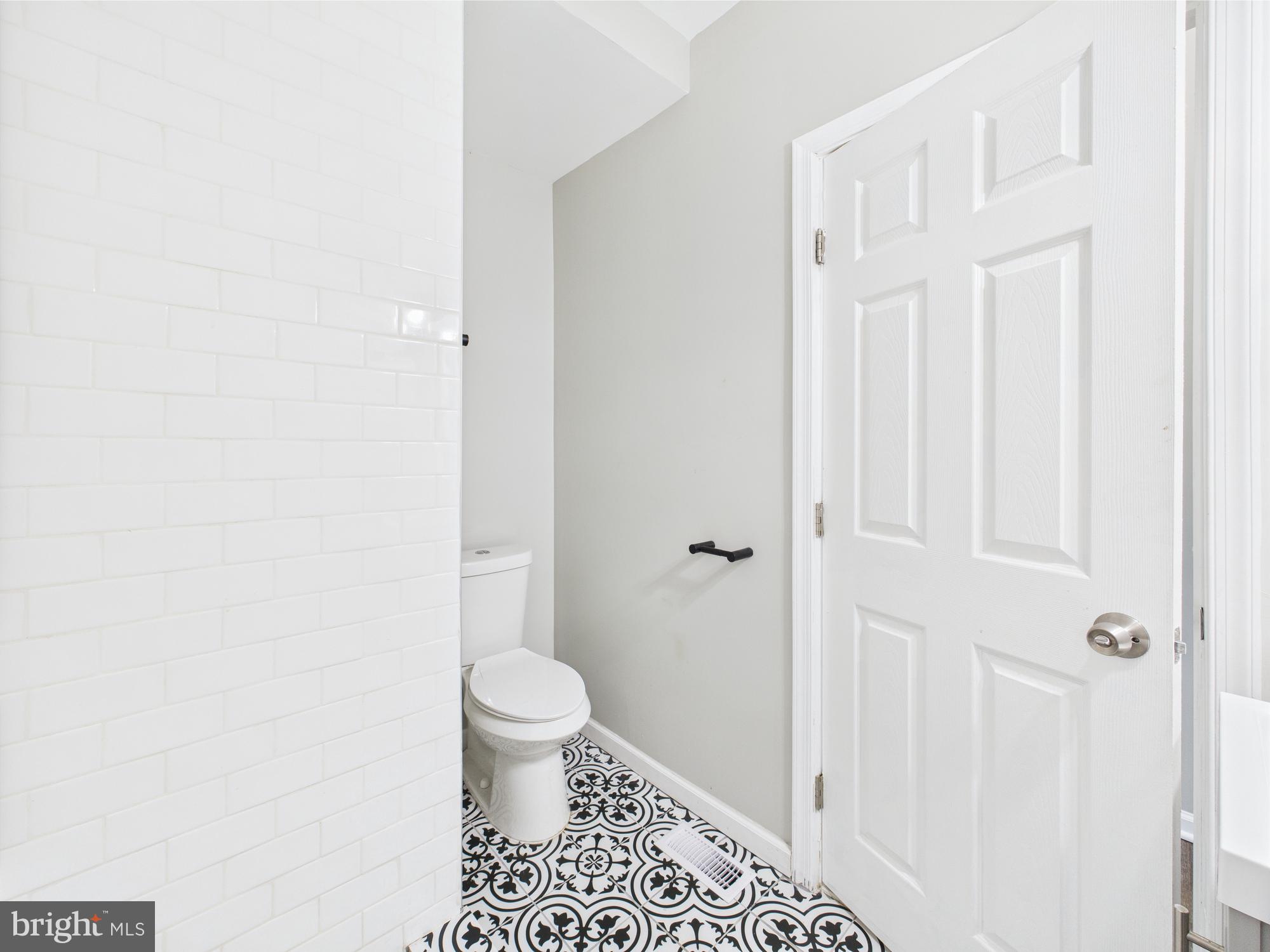 300 WEST CHESAPEAKE AVENUE #1