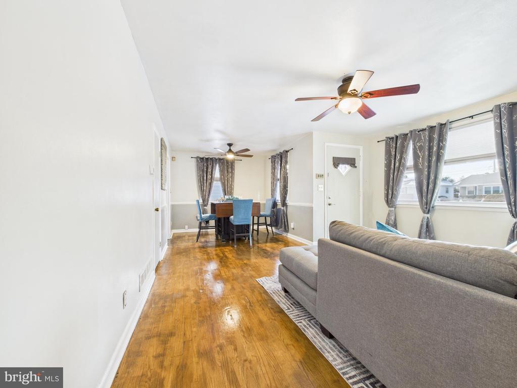 3213 DOYCRON COURT