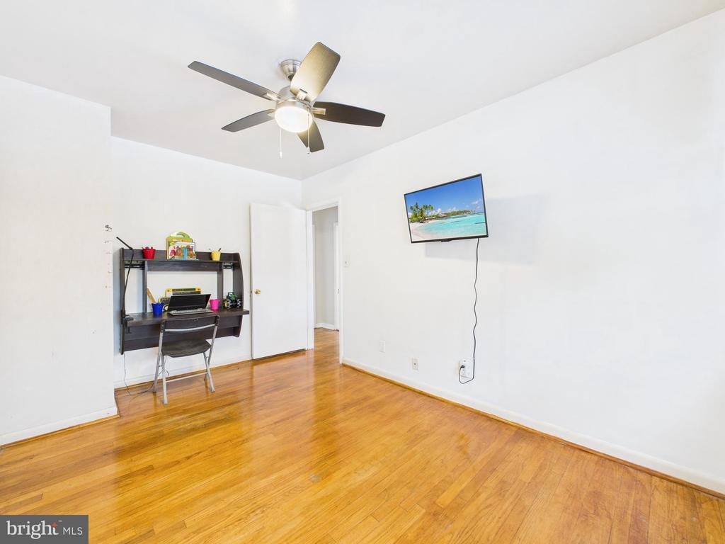 3213 DOYCRON COURT