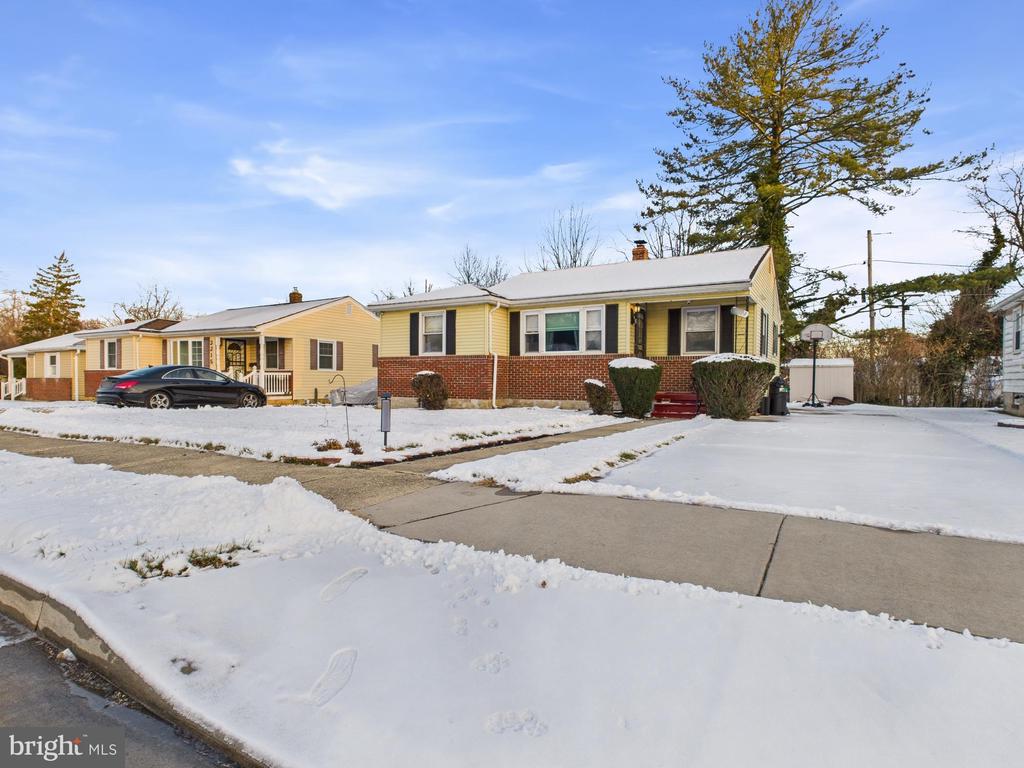 3213 DOYCRON COURT