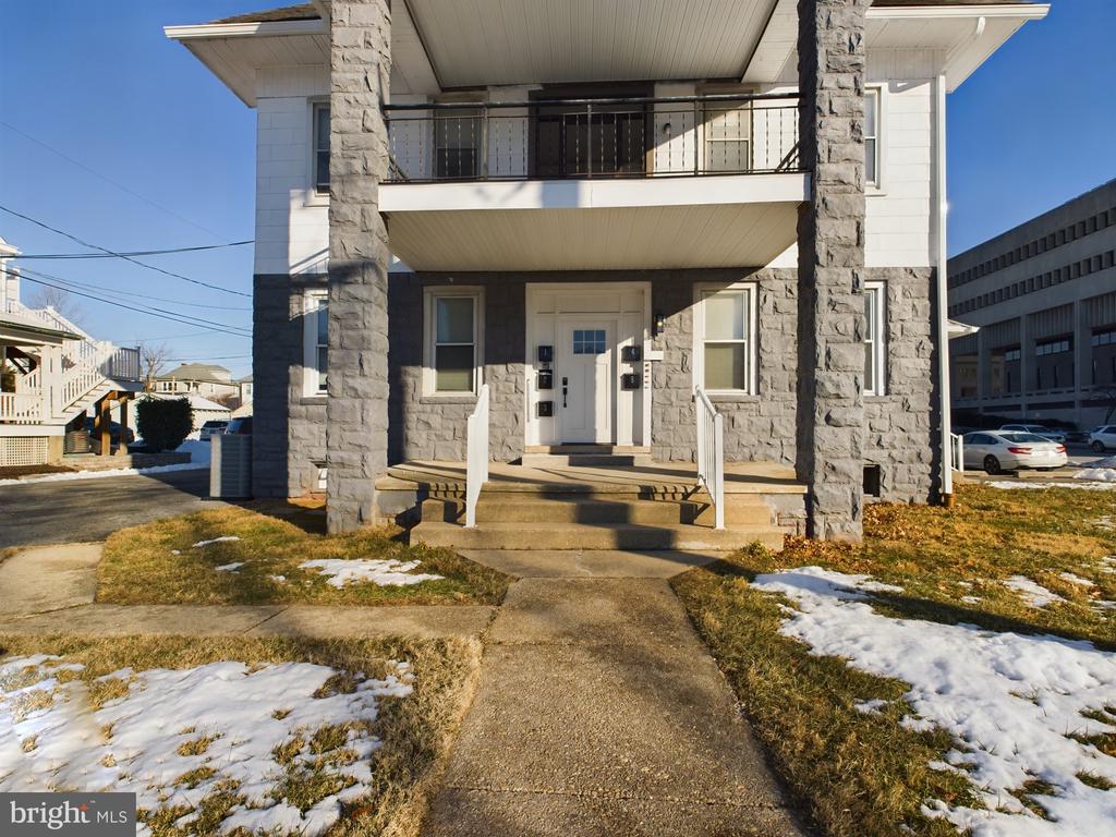 300 WEST CHESAPEAKE AVENUE