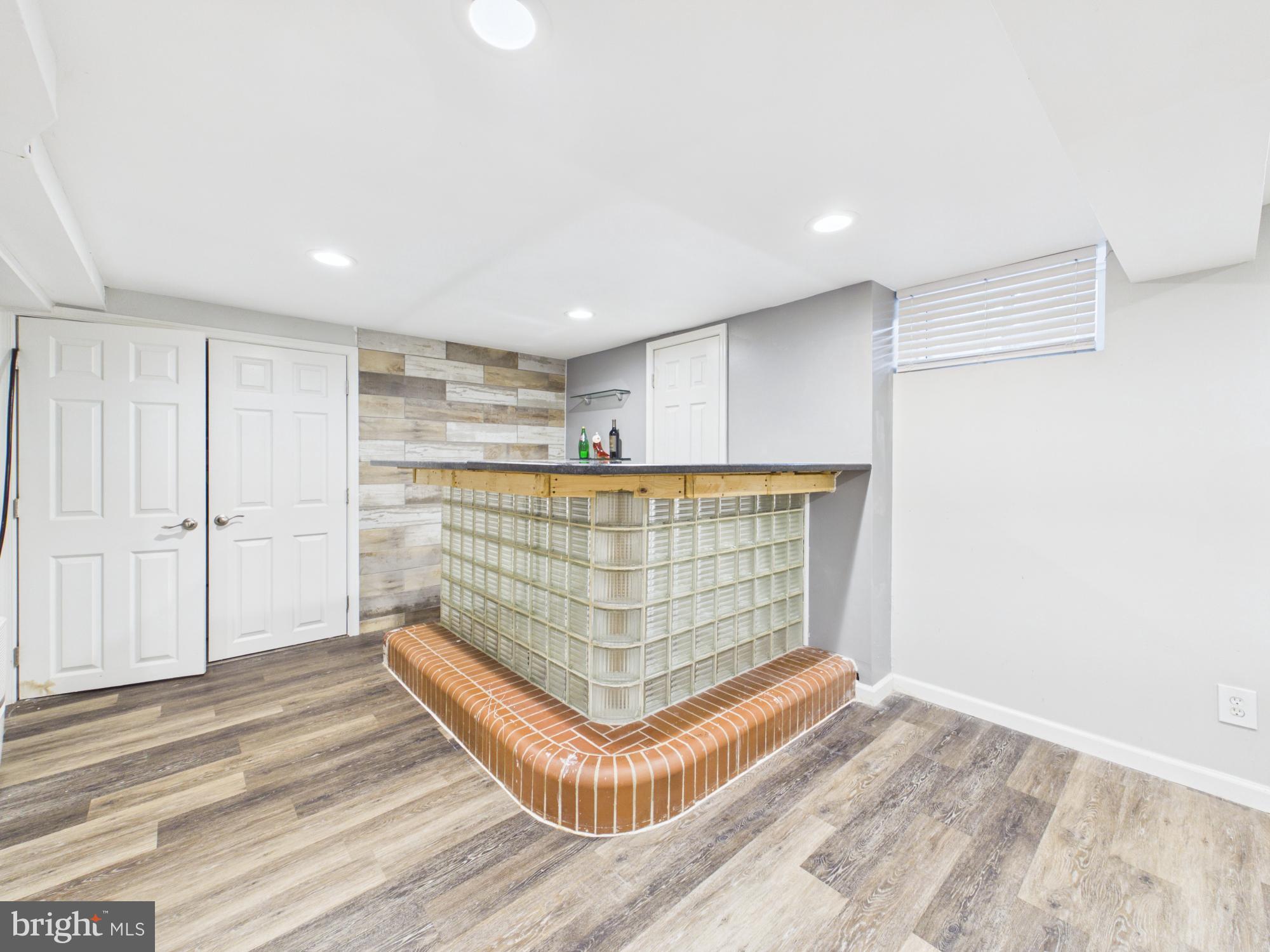 3739 LOCHEARN DRIVE