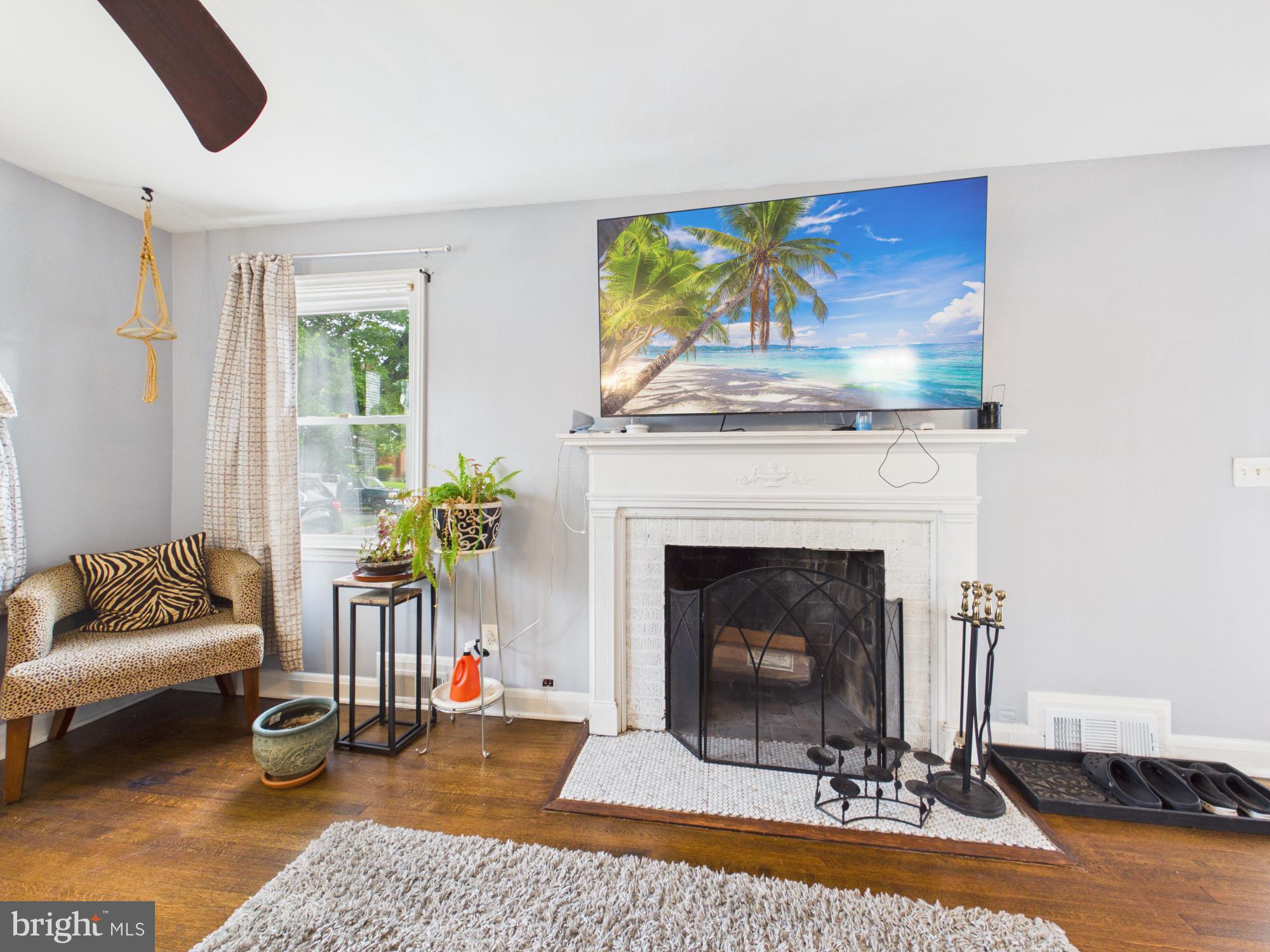 3739 LOCHEARN DRIVE