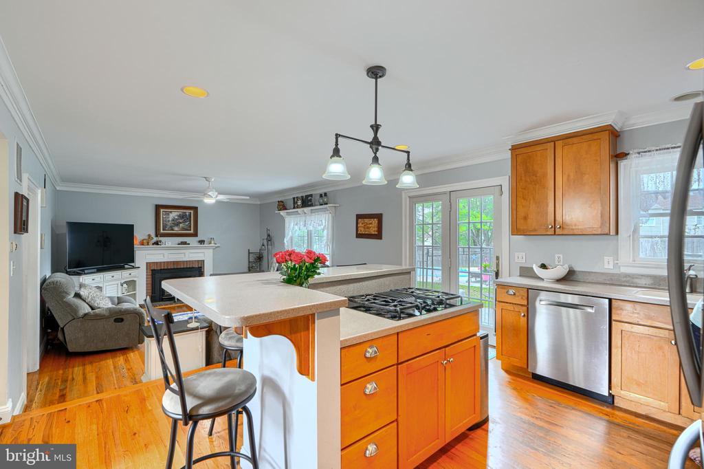 4620 SILVER SPRING ROAD