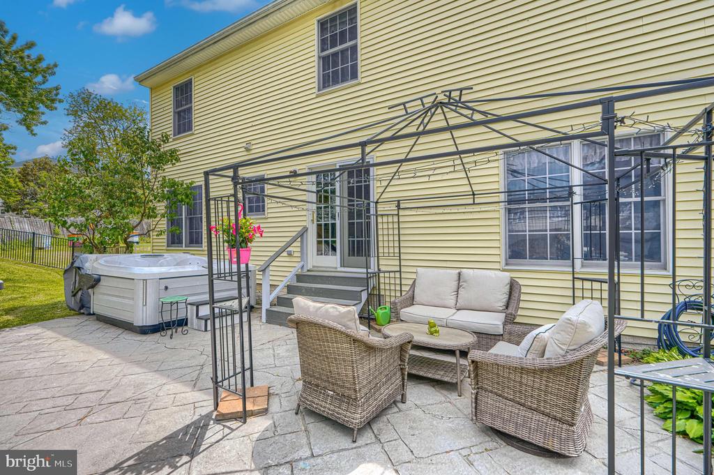 4620 SILVER SPRING ROAD