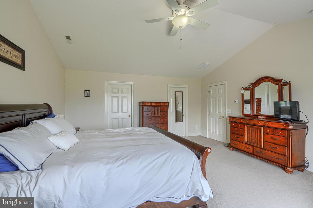 4620 SILVER SPRING ROAD