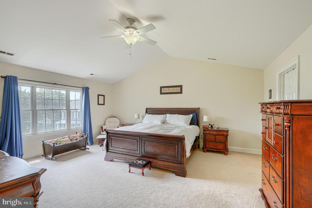 4620 SILVER SPRING ROAD