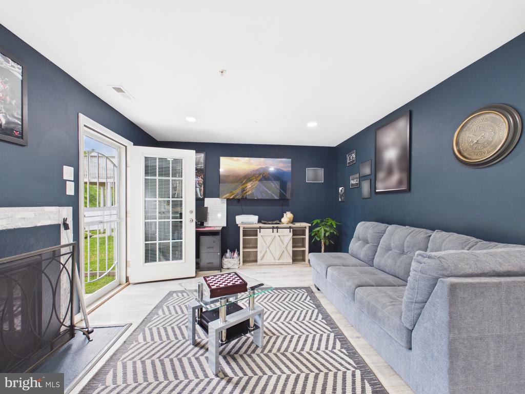 9309 SILVER CHARM DRIVE