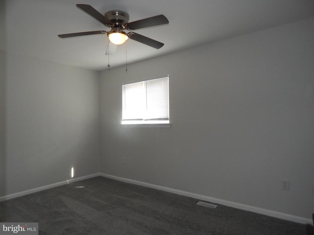 3023 Heathcote Rd