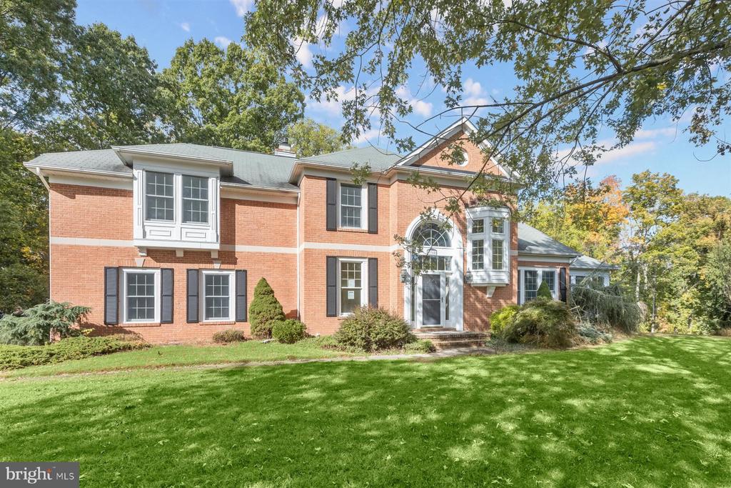 3360 LAWNDALE ROAD