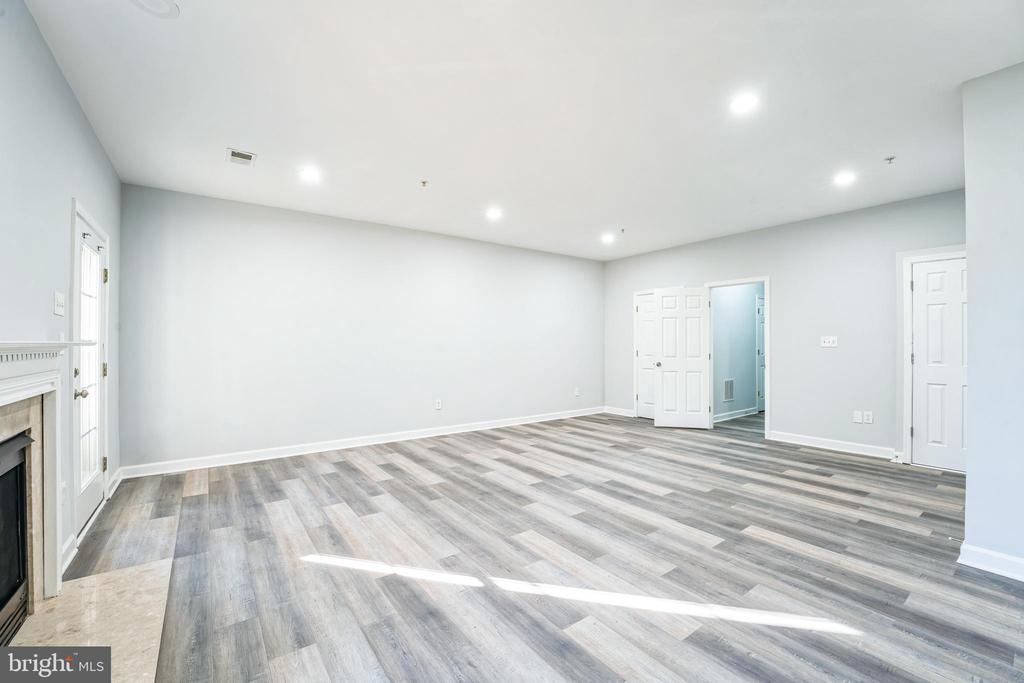 12712 Gladys Retreat Cir #79