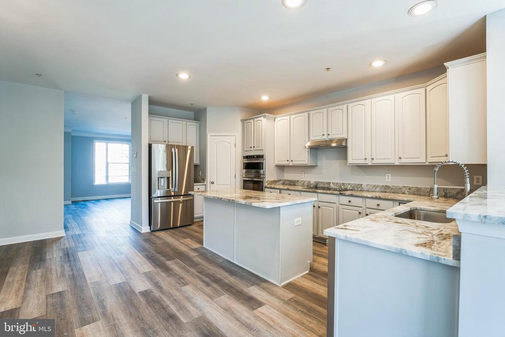 12712 Gladys Retreat Cir #79