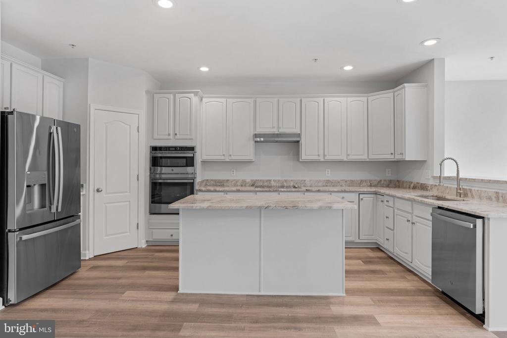 12712 Gladys Retreat Cir #79