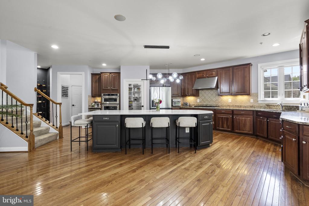 14712 TURNER WOOTTON PARKWAY