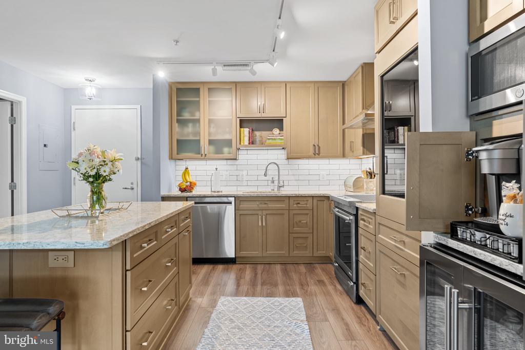 155 POTOMAC PSGE 413