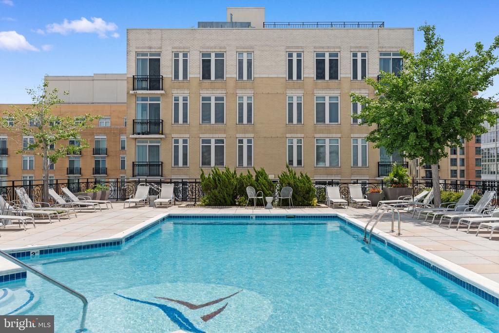 155 POTOMAC PSGE 413