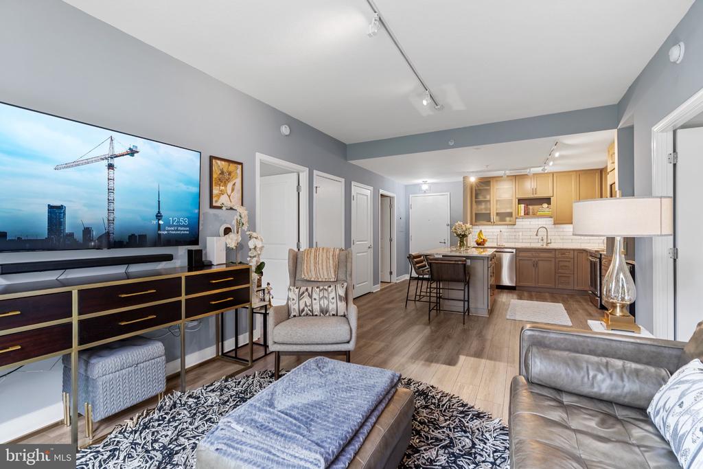 155 POTOMAC PSGE 413