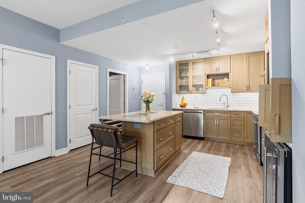 155 POTOMAC PSGE 413