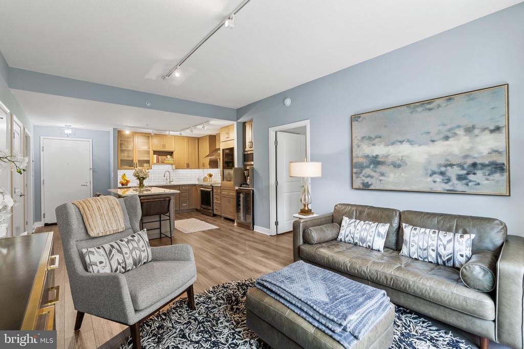 155 POTOMAC PSGE 413