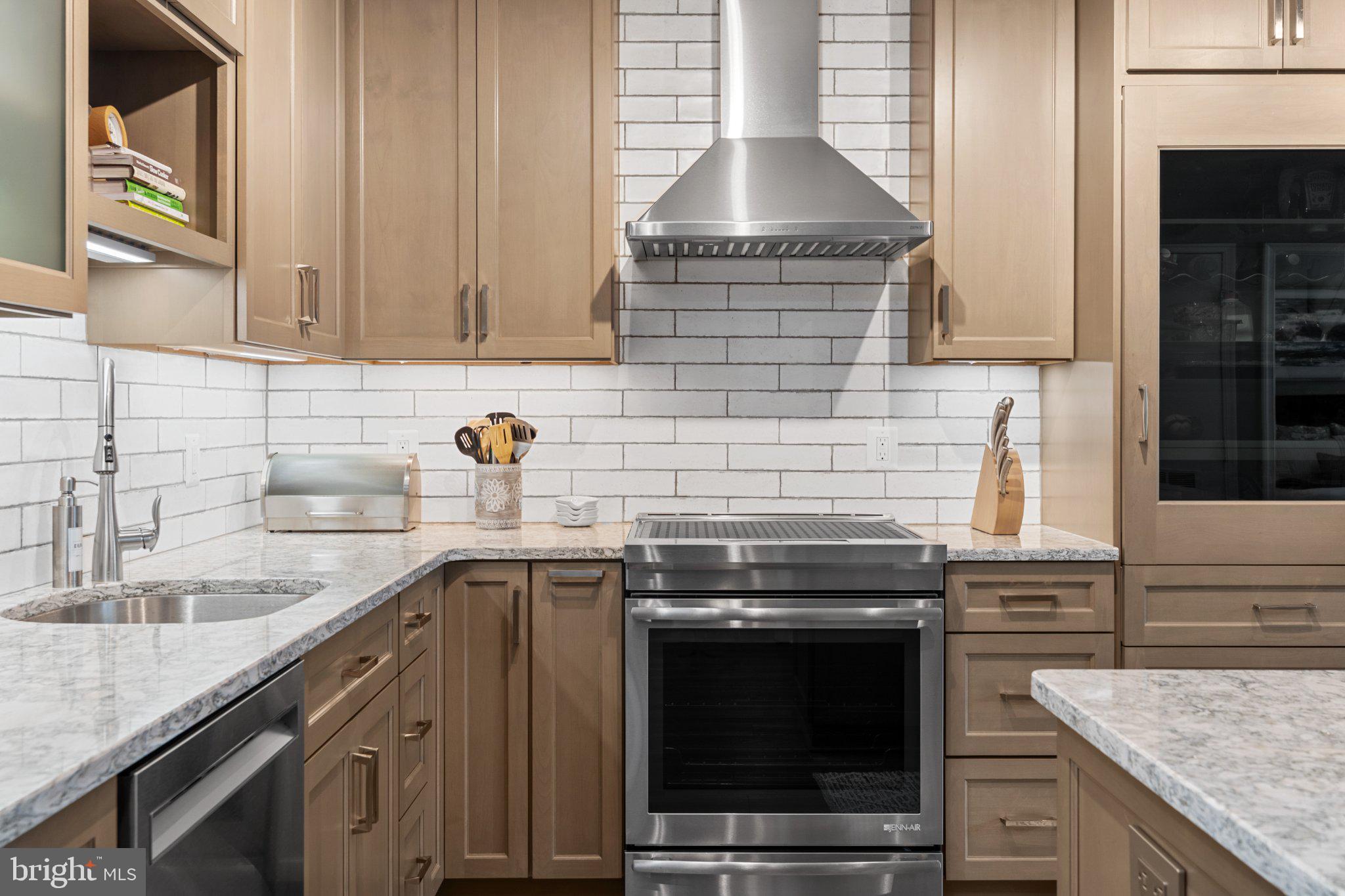 155 POTOMAC PSGE 413