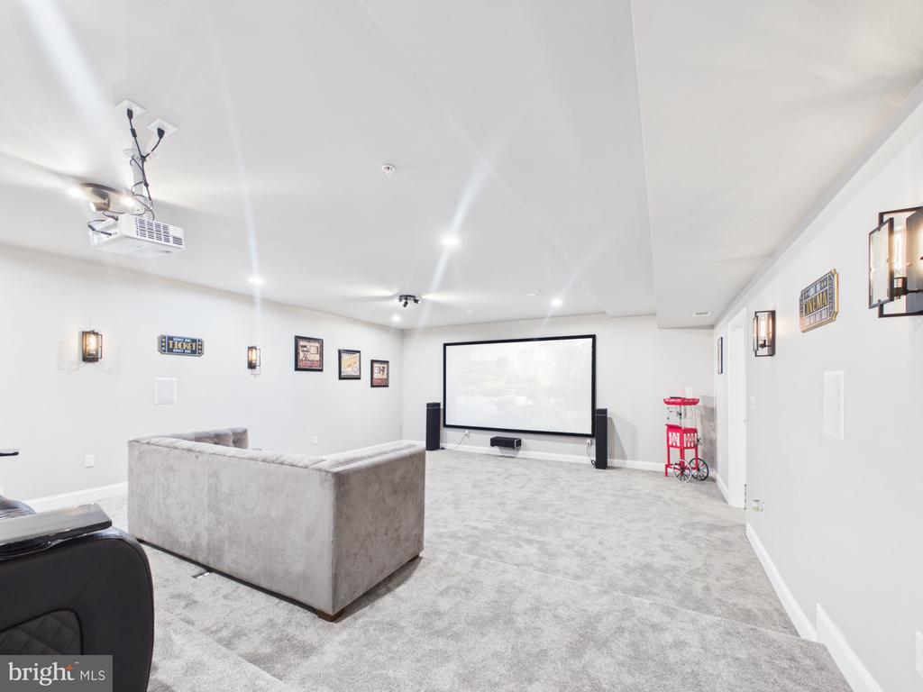 14601 DRIFTWOOD ROAD