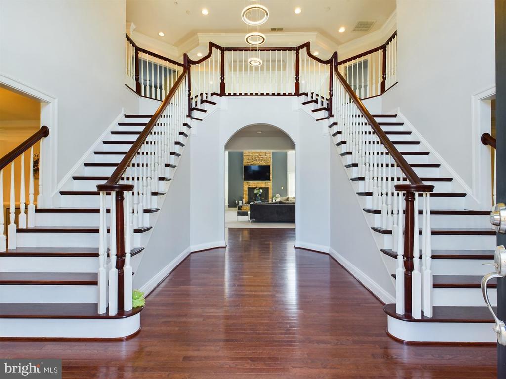 14601 DRIFTWOOD ROAD