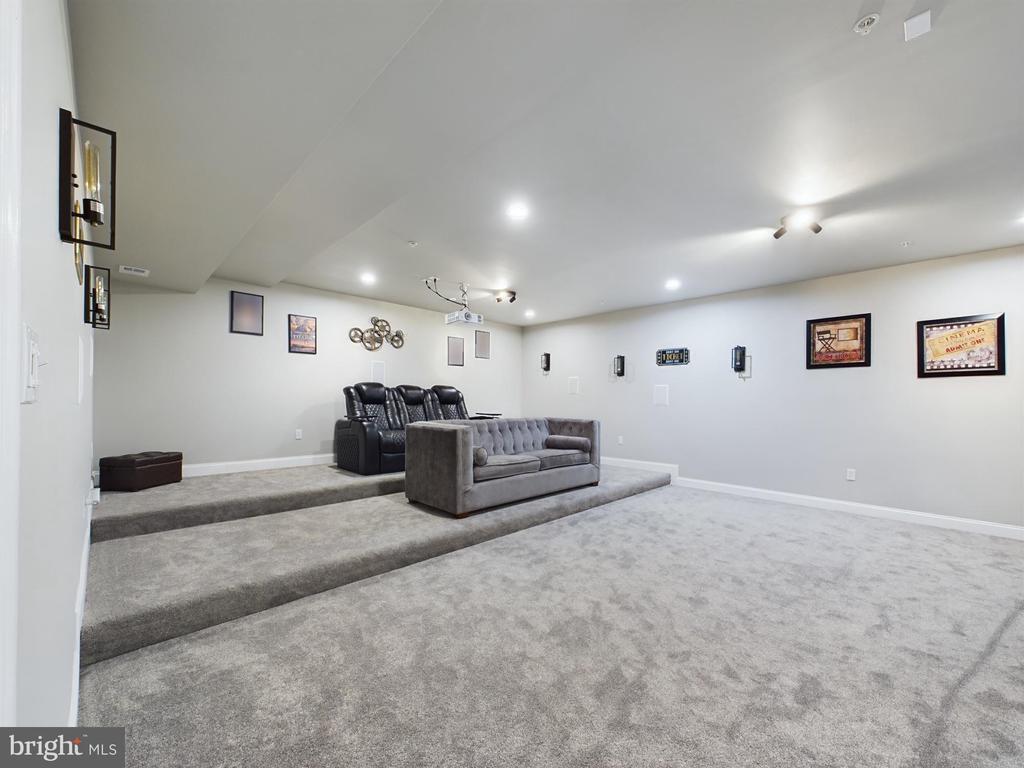 14601 DRIFTWOOD ROAD