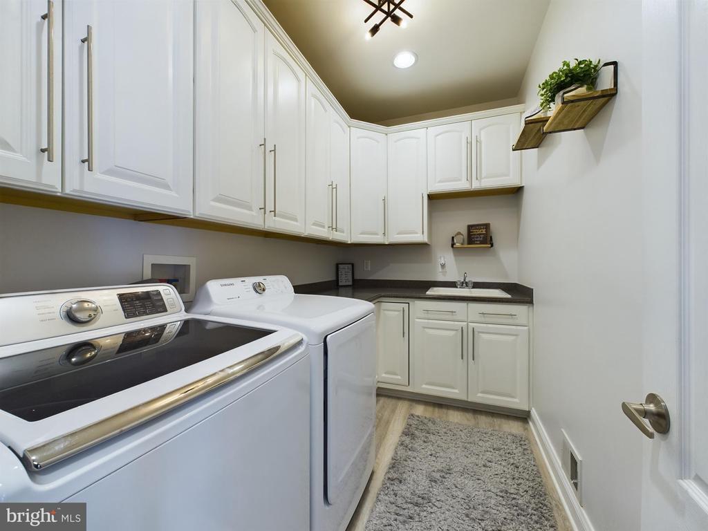 14601 DRIFTWOOD ROAD