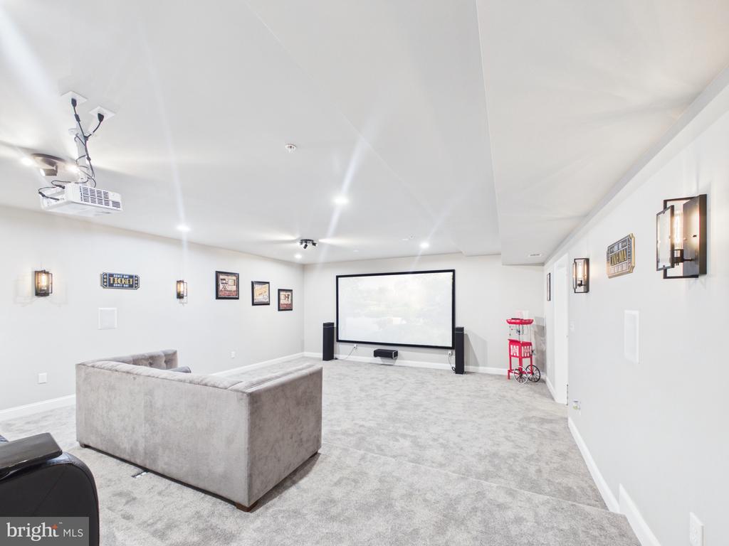 14601 DRIFTWOOD ROAD
