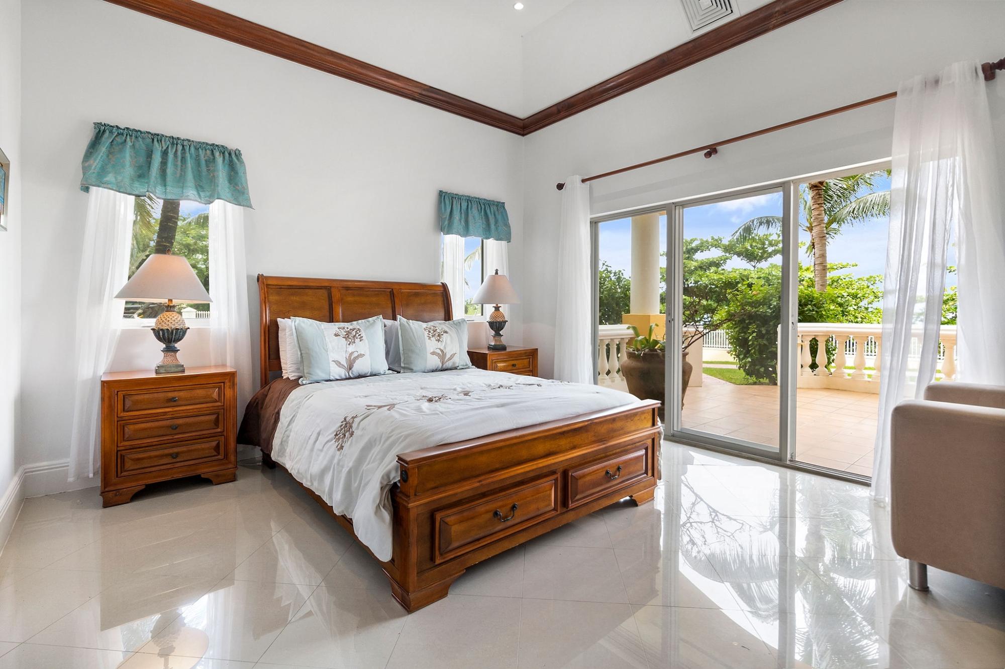 CAVES HEIGHTS Unit: B11B