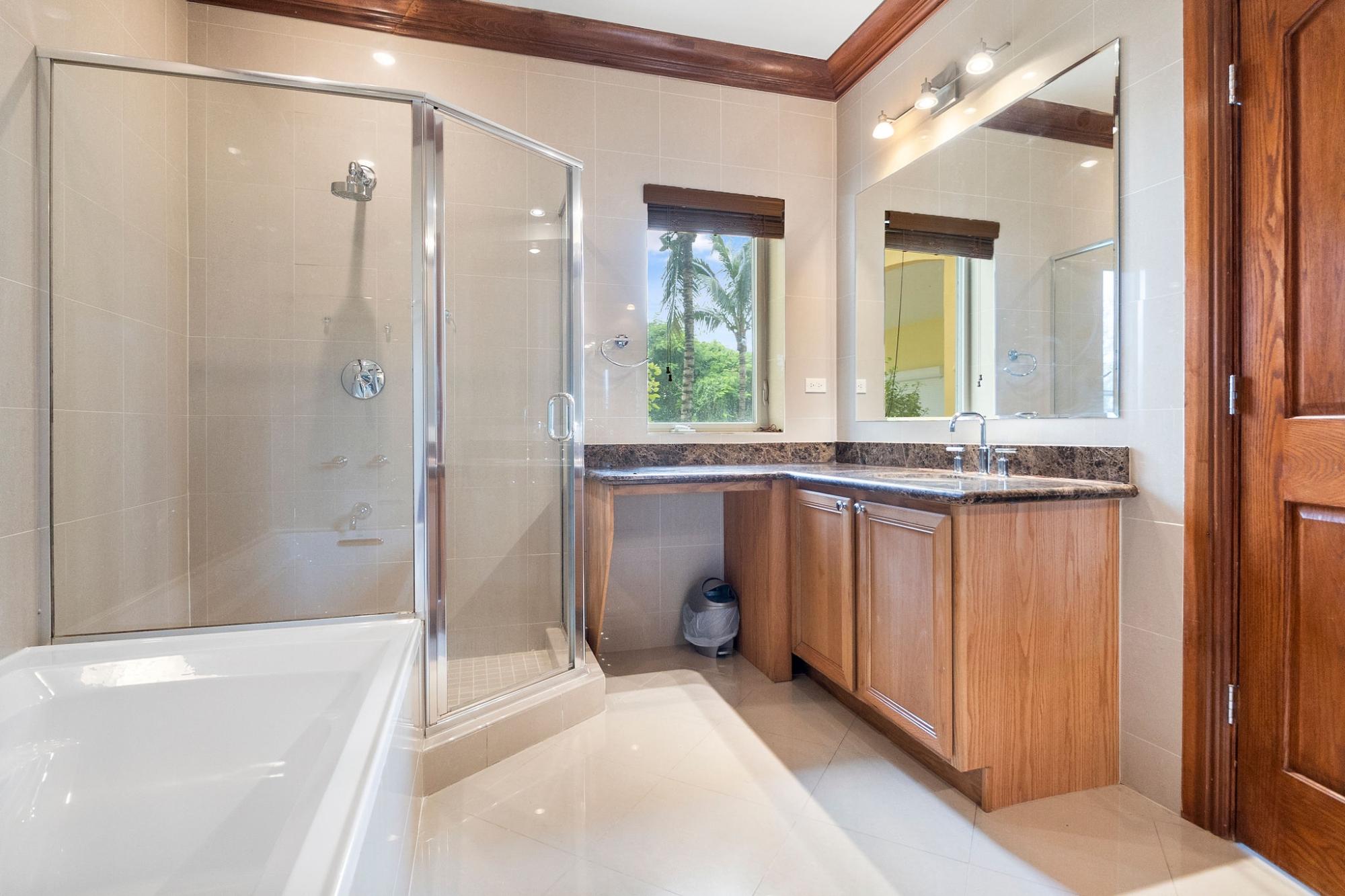CAVES HEIGHTS Unit: B11B