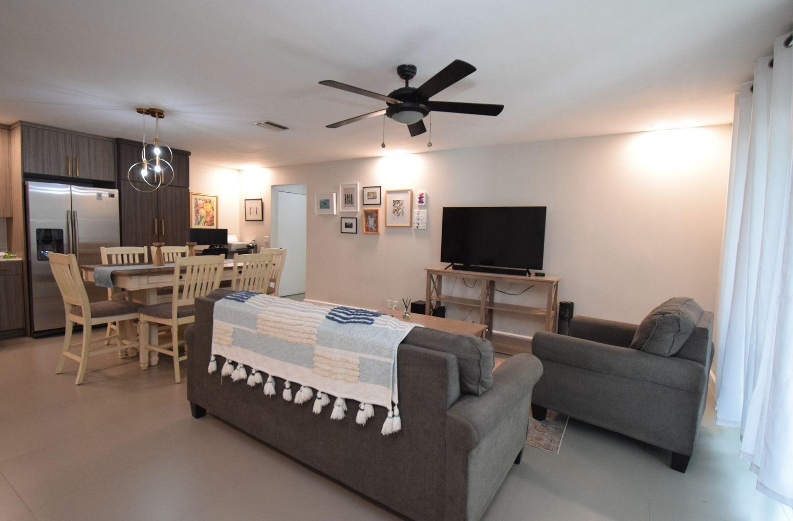 PALMS OF LOVE BEACH Unit: 4C