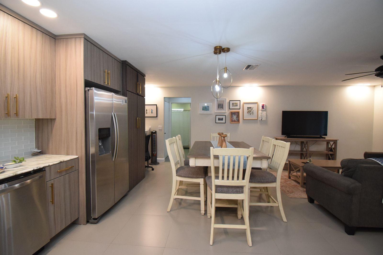 PALMS OF LOVE BEACH Unit: 4C