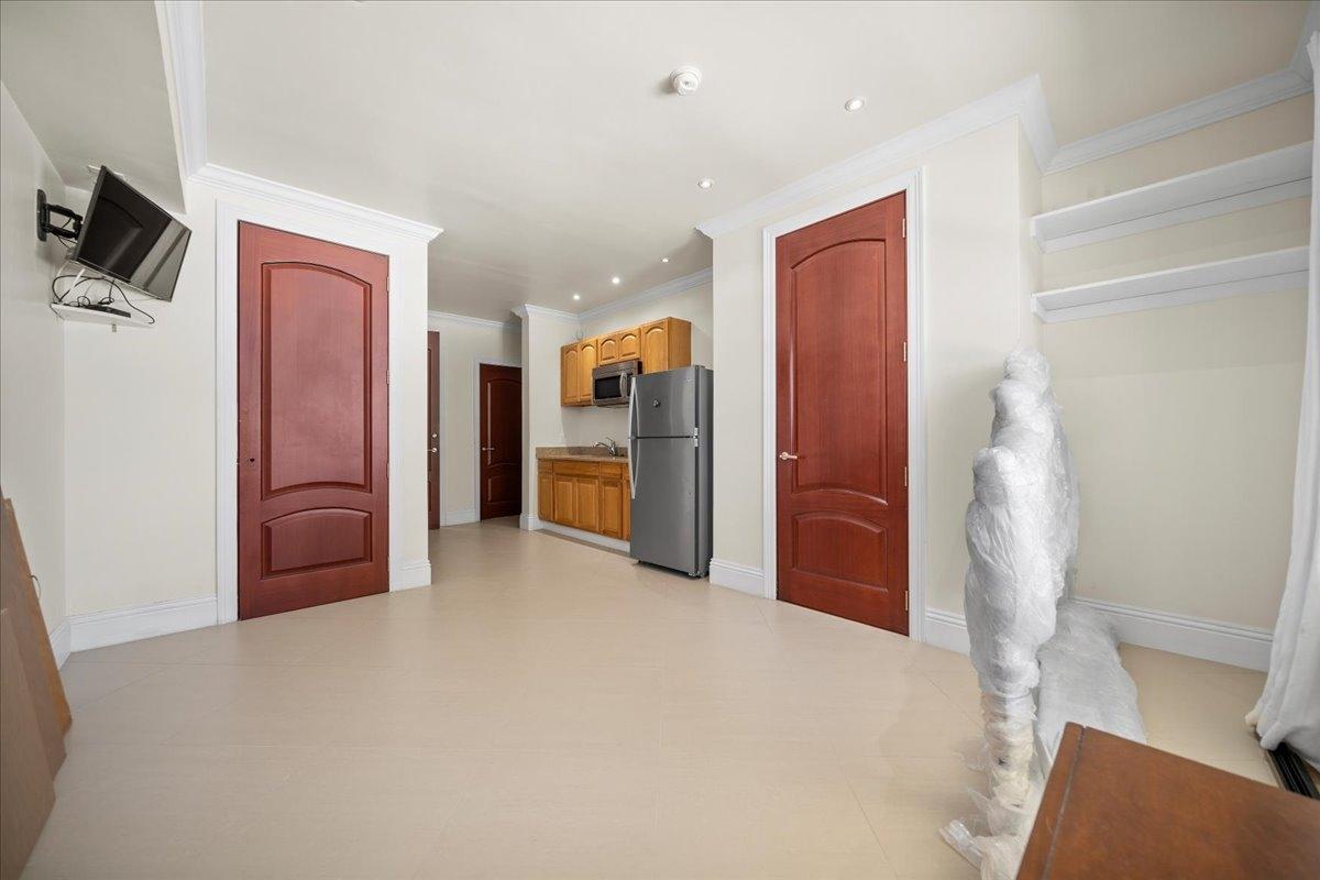 COLUMBUS COVE Unit: 601