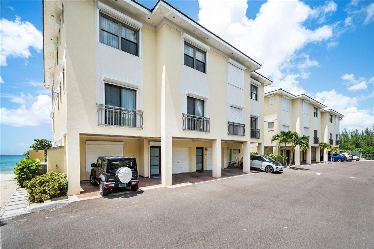 COLUMBUS COVE Unit: 601
