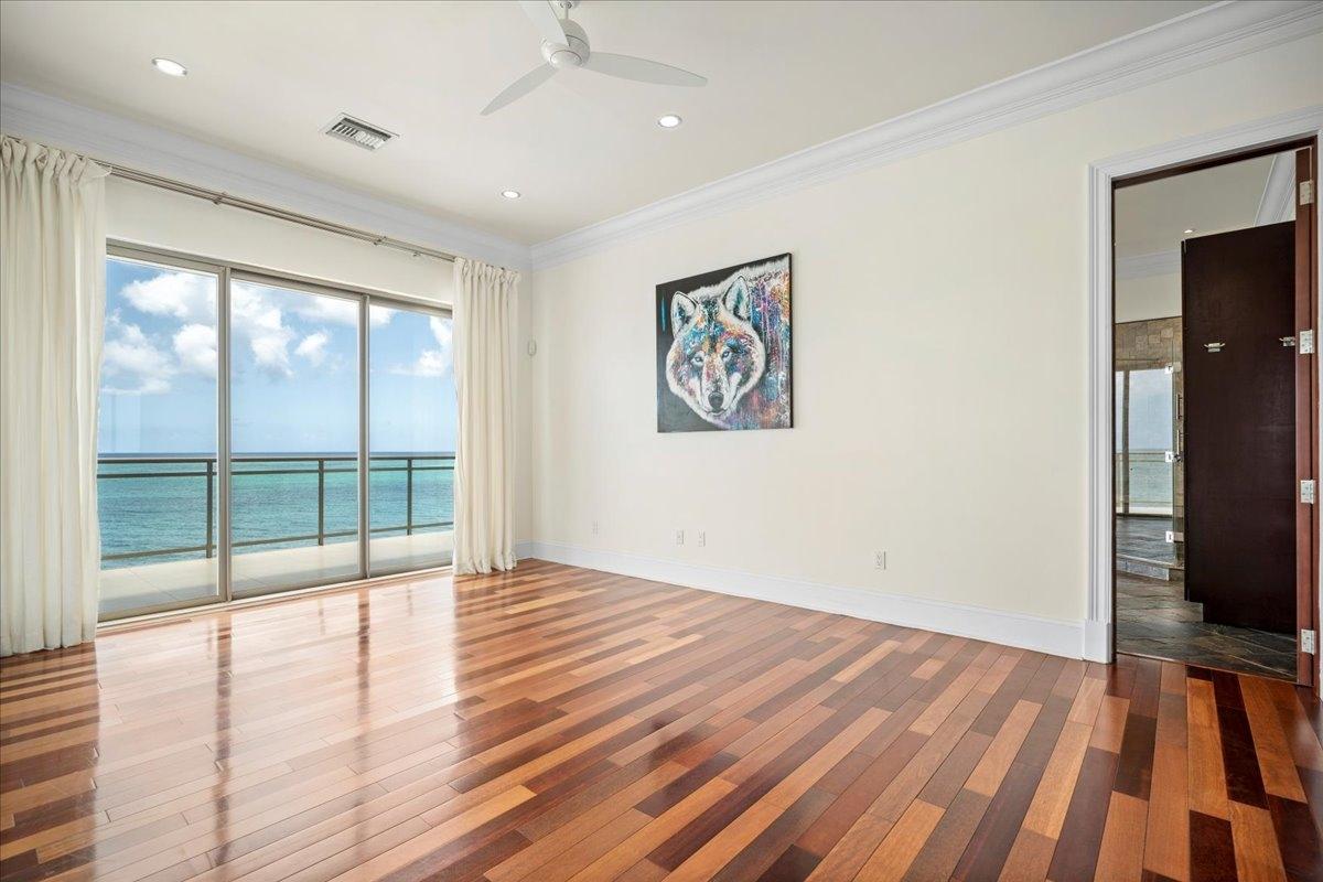 COLUMBUS COVE Unit: 601