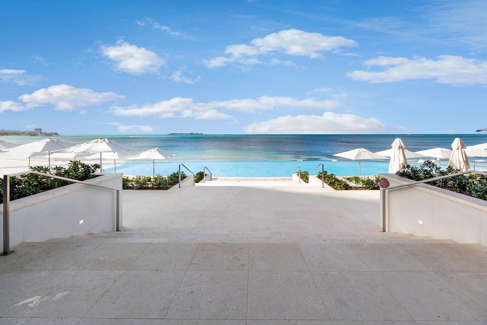 GOLDWYNN RESIDENCES Unit: 435