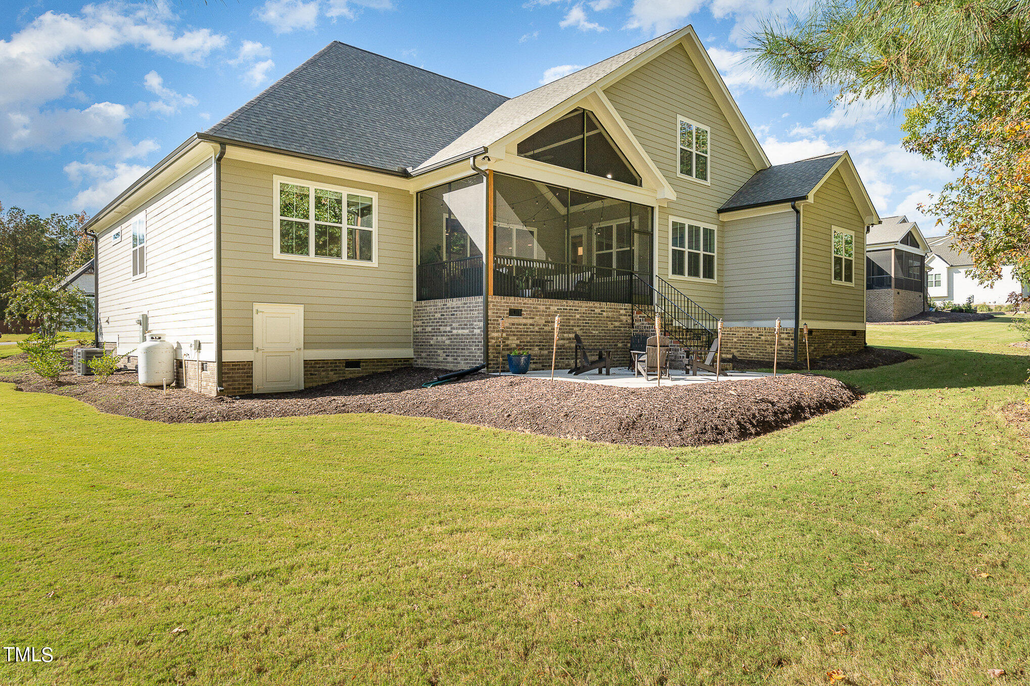 1633 Sweetwater Lane