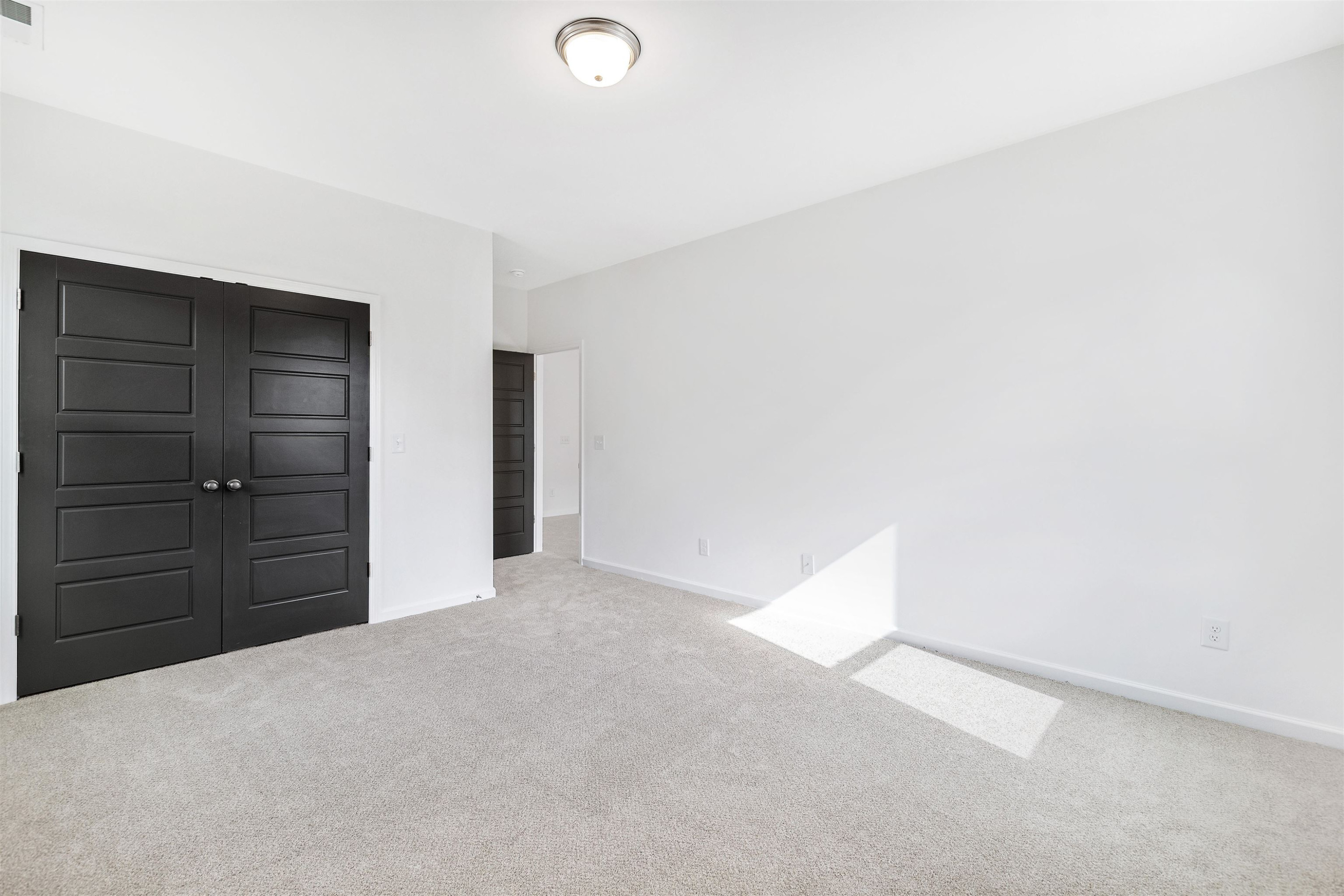 257 Nickleby Way