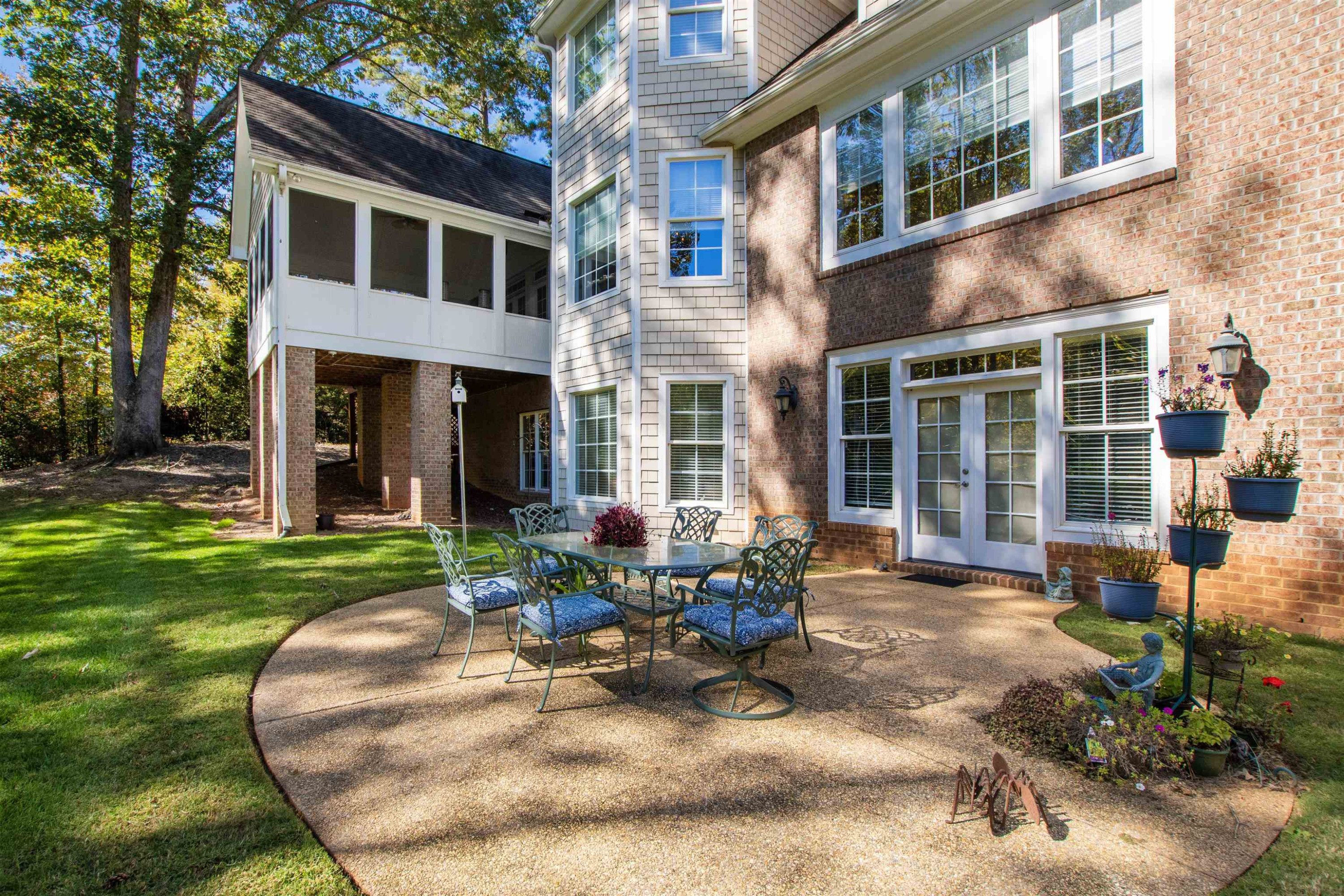 3302 Trail Wood Drive