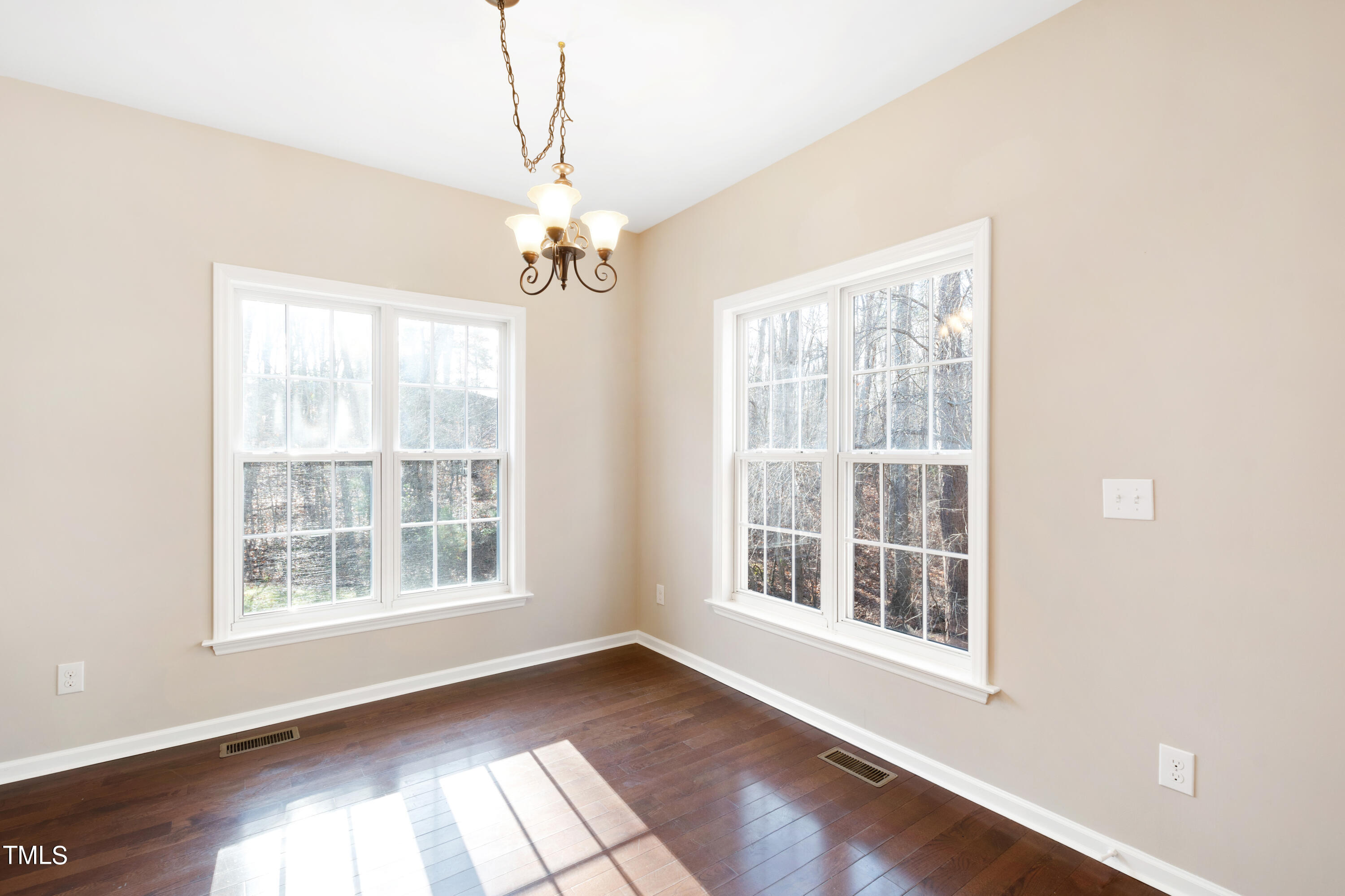 6810 Somerknoll Drive