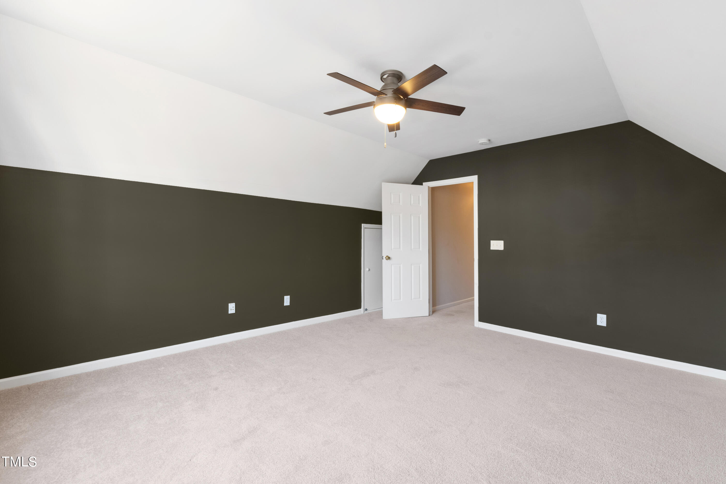 6810 Somerknoll Drive