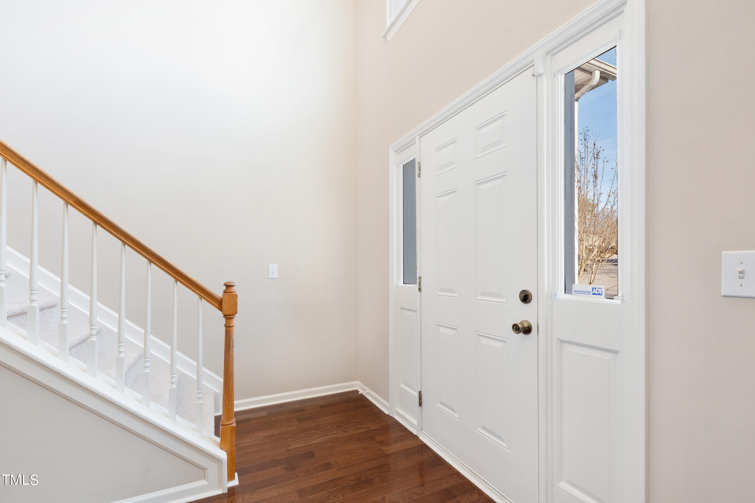 6810 Somerknoll Drive