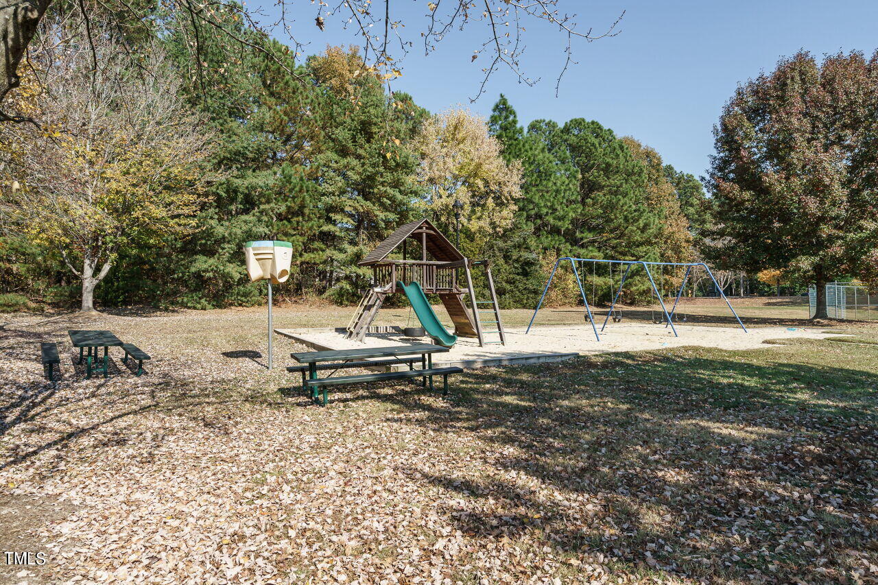 3204 Doulton Lane