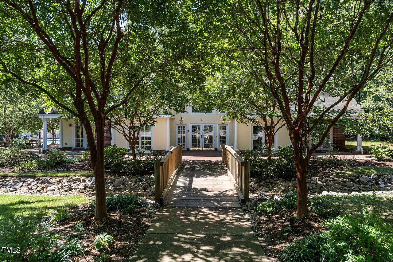 104 Westport Drive