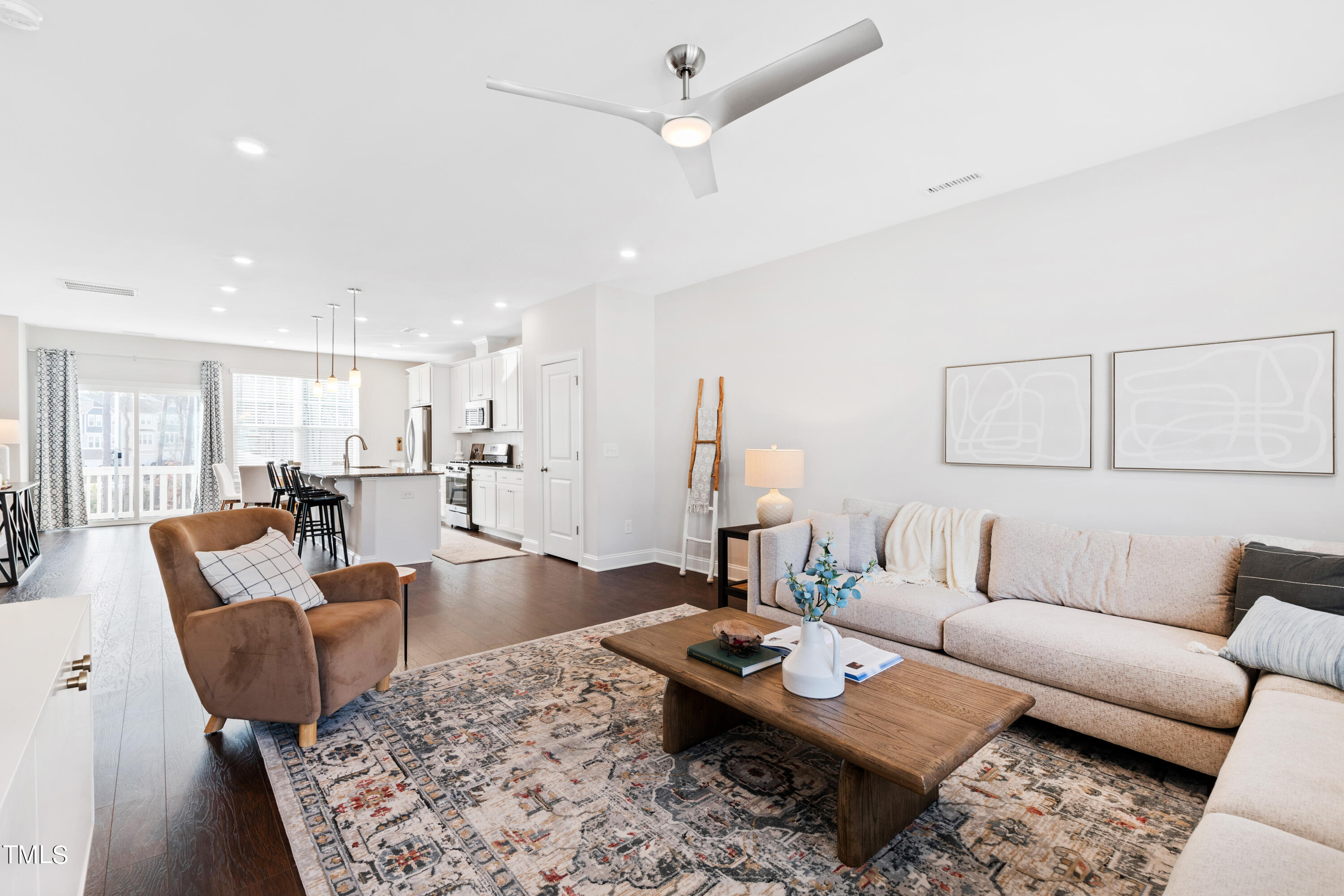 2883 Macintosh Woods Drive