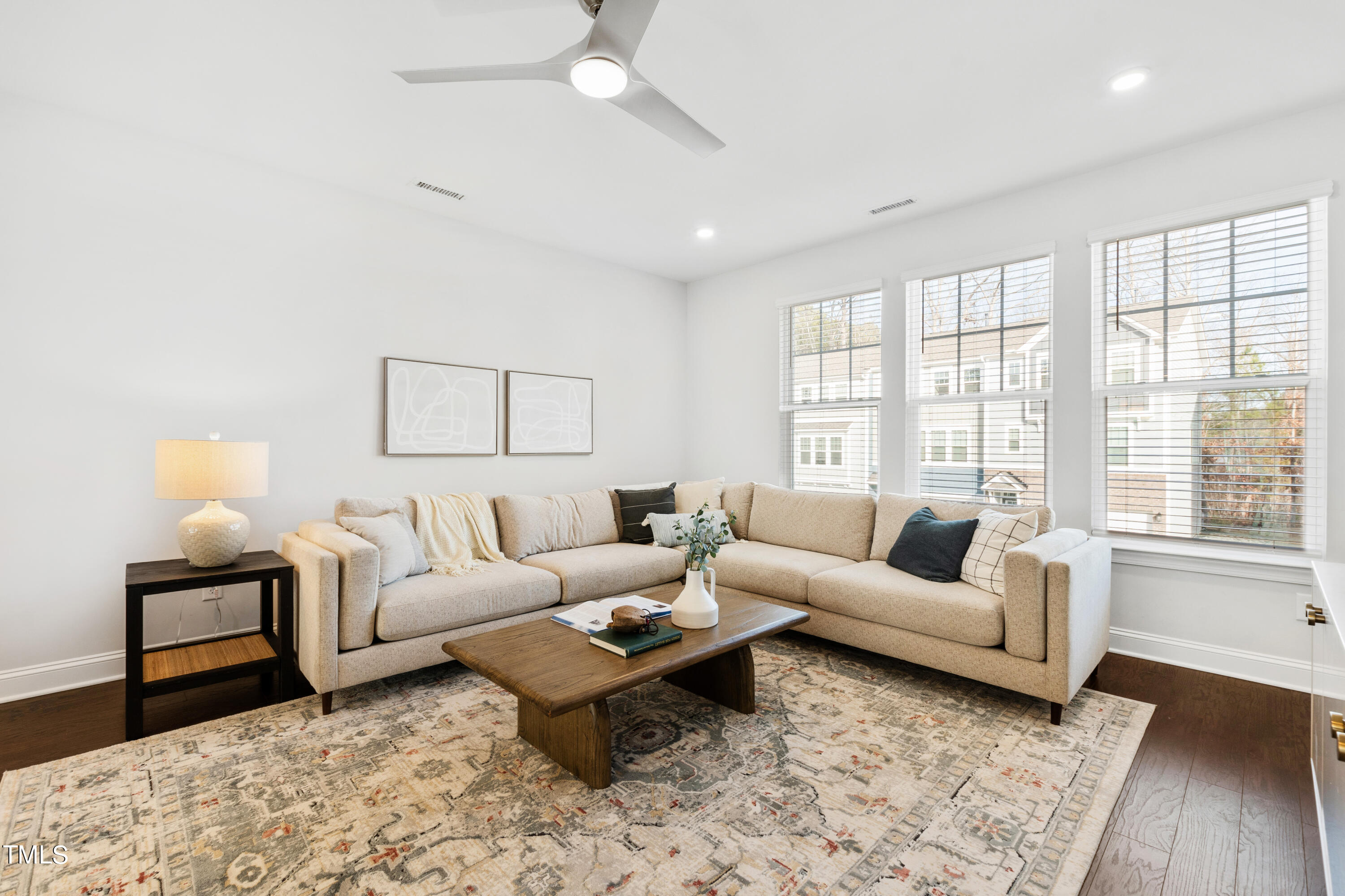 2883 Macintosh Woods Drive